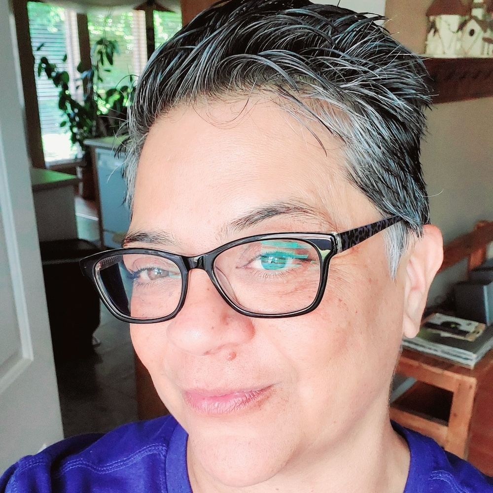 Meet your Posher, Christy